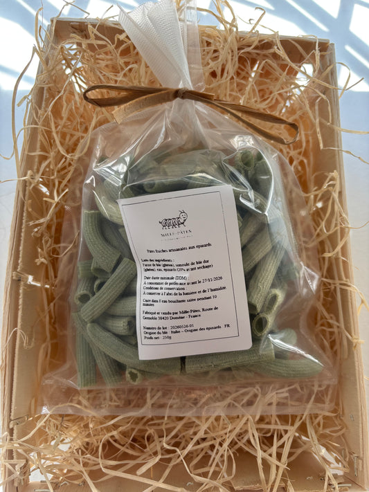 Rigatoni artisanaux aux épinards (édition limitée jusqu'à épuisement des stocks)